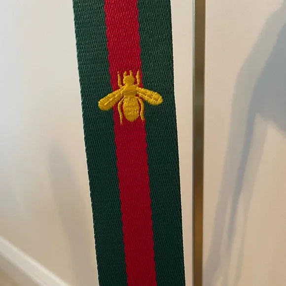 Stylish Black and Tan Woven Crossbody Bag - Picture 6 of 6